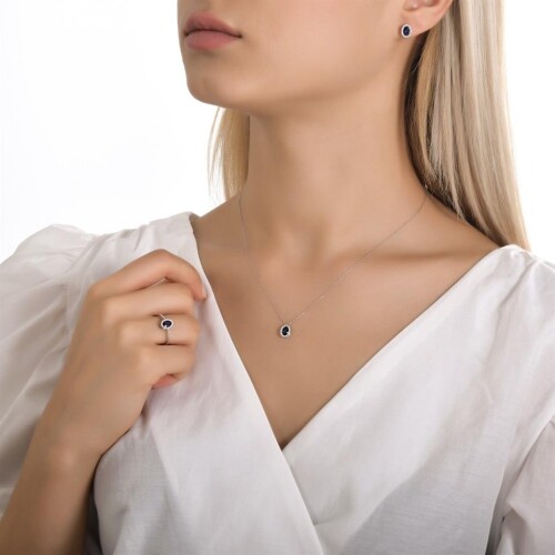 Oval Kesim Safir Taşlı Tasarım Pırlanta Kolye Modeli - Gelin Damat Diamond